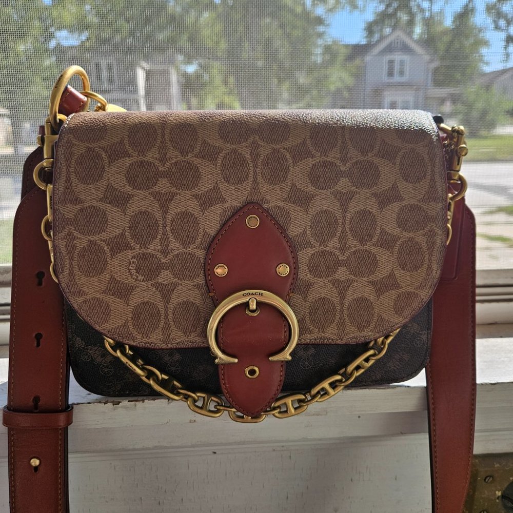 Coach Purse - Picture 6 of 8